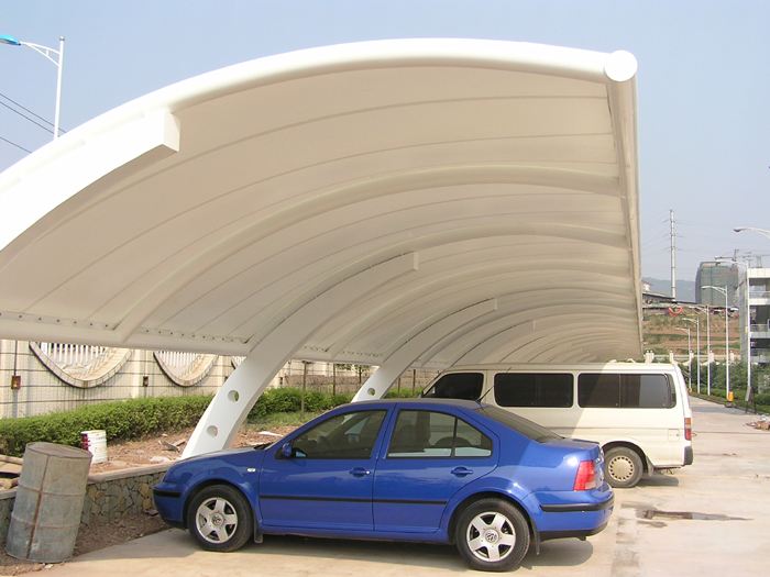 張拉膜在施工的時(shí)候要注意什么呢？