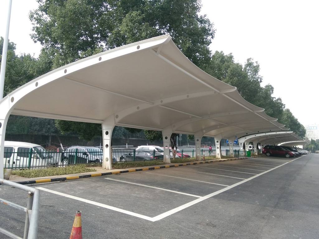 膜結(jié)構(gòu)停車棚材料的好處_膜結(jié)構(gòu)停車棚_非凡膜結(jié)構(gòu)