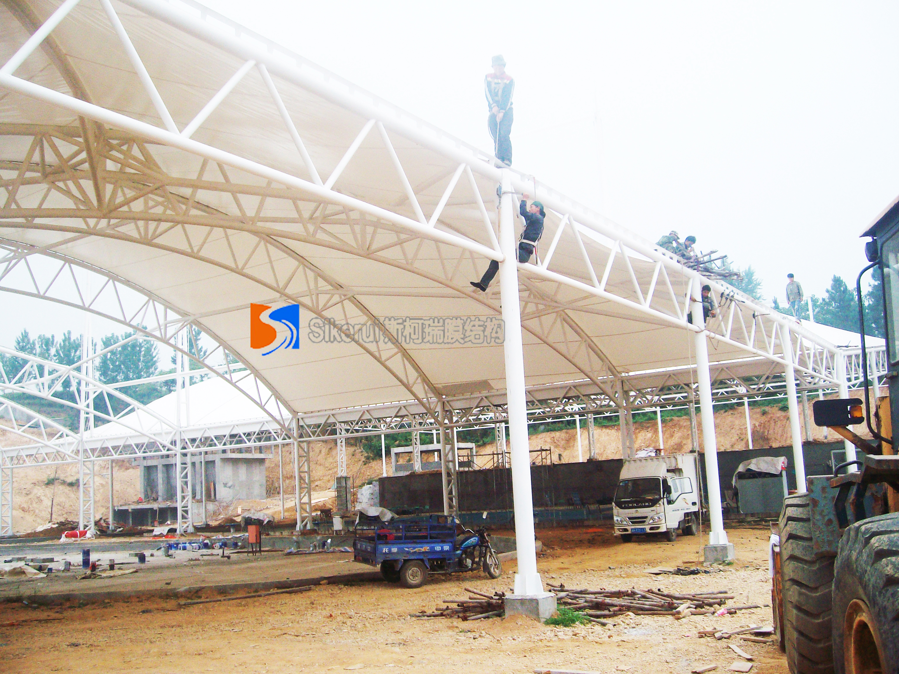 骨架式膜結(jié)構(gòu)特點